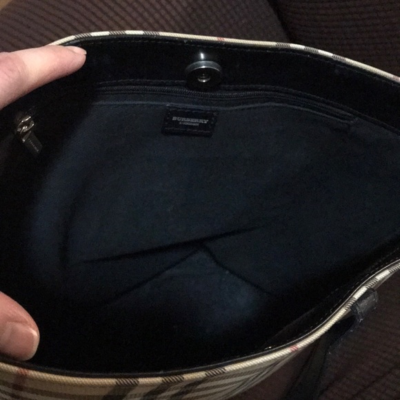 Burberry Tote Bag - Picture 5 of 5